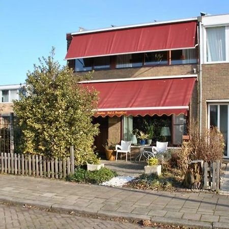 Bordine Guesthouse Leeuwarden Bagian luar foto