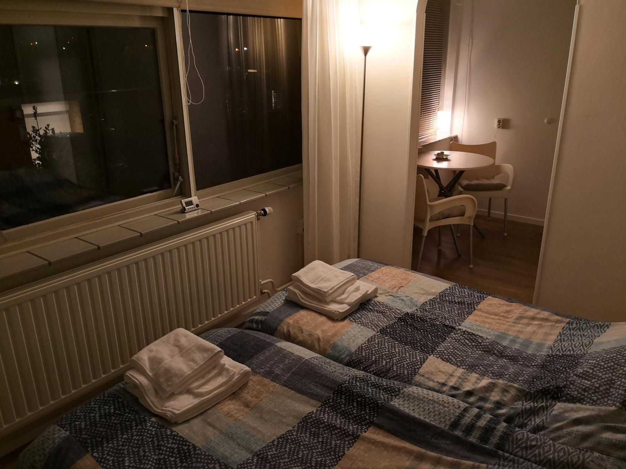 Bordine Guesthouse Leeuwarden Bagian luar foto